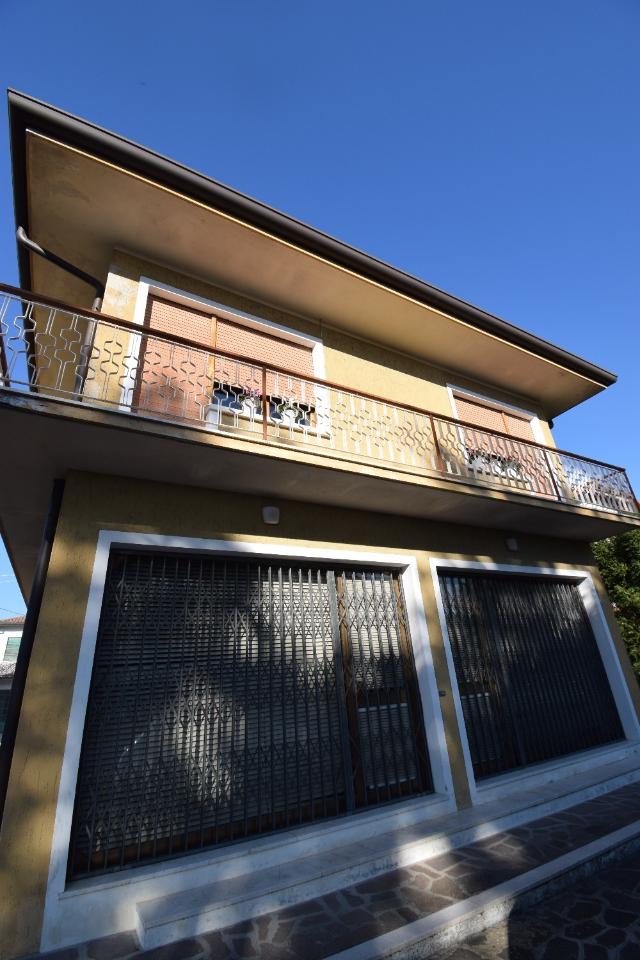 casa indipendente in vendita a Spresiano