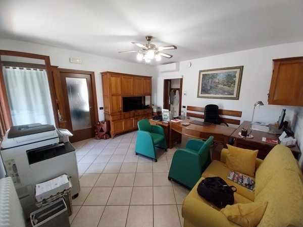 appartamento in vendita a Spresiano in zona Lovadina