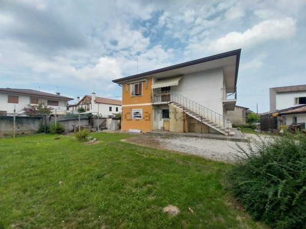 casa indipendente in vendita a Spresiano