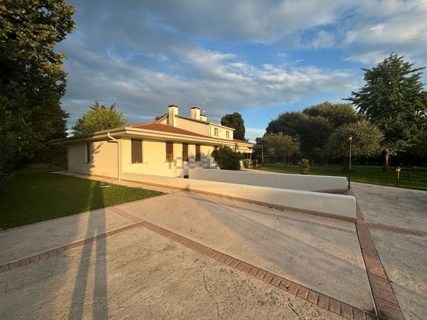 casa indipendente in vendita a Spresiano