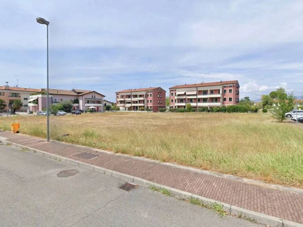 terreno edificabile in vendita a Spresiano