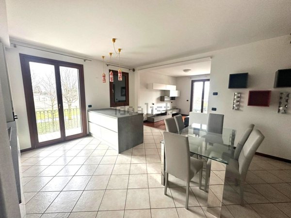 appartamento in vendita a Spresiano in zona Visnadello