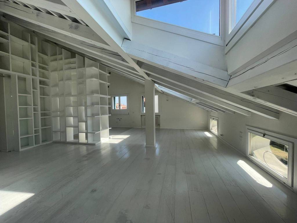 casa indipendente in vendita a Spresiano