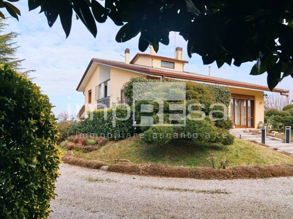 casa indipendente in vendita a Spresiano