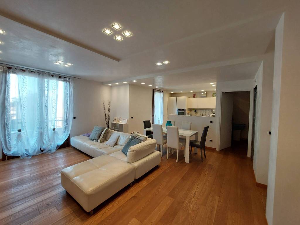 appartamento in vendita a Spresiano in zona Lovadina