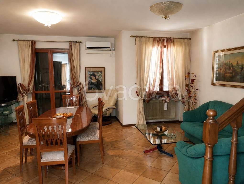 casa indipendente in vendita a Spresiano