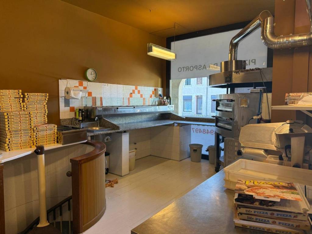 negozio in vendita a Spresiano in zona Visnadello