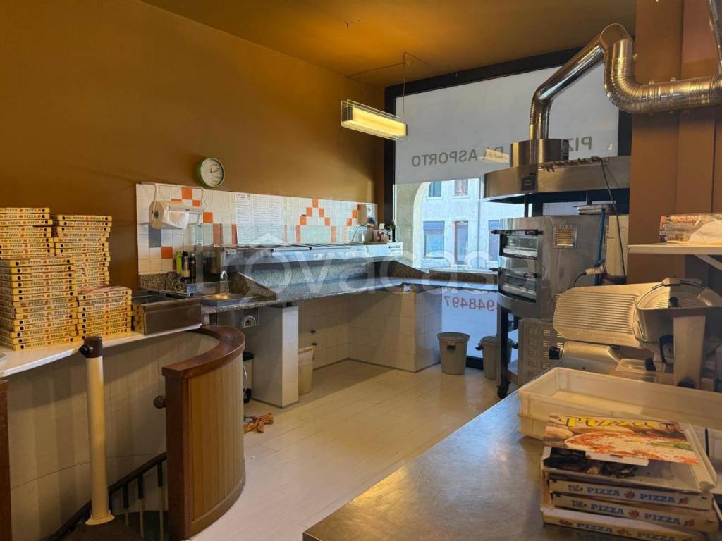 negozio in vendita a Spresiano in zona Visnadello