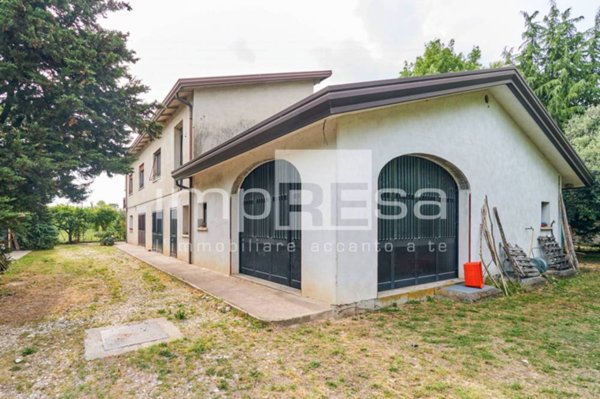 casa indipendente in vendita a Spresiano in zona Visnadello