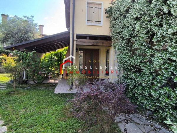 casa indipendente in vendita a Spresiano