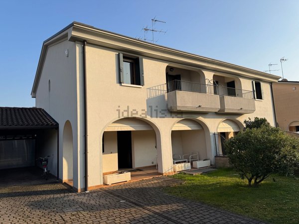 casa indipendente in vendita a Spresiano in zona Visnadello