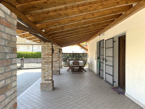 casa indipendente in vendita a Spresiano in zona Visnadello