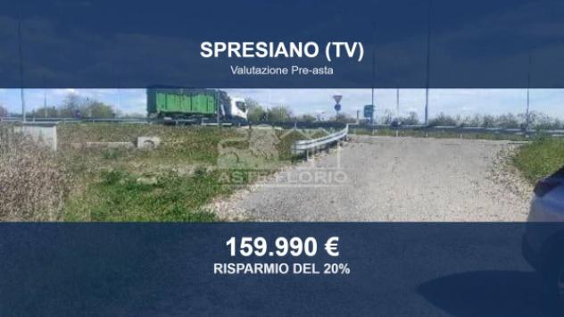 casale in vendita a Spresiano