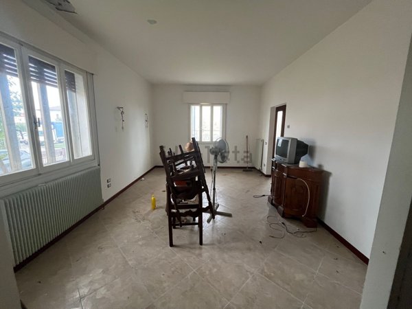 casa indipendente in vendita a Spresiano in zona Lovadina