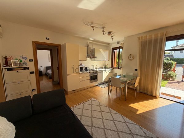 appartamento in vendita a Spresiano in zona Lovadina
