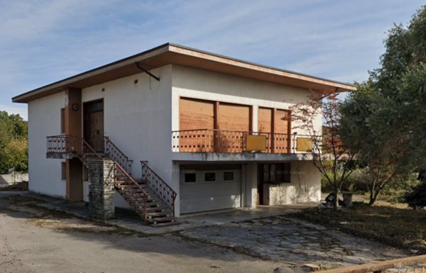 casa indipendente in vendita a Susegana in zona Colfosco