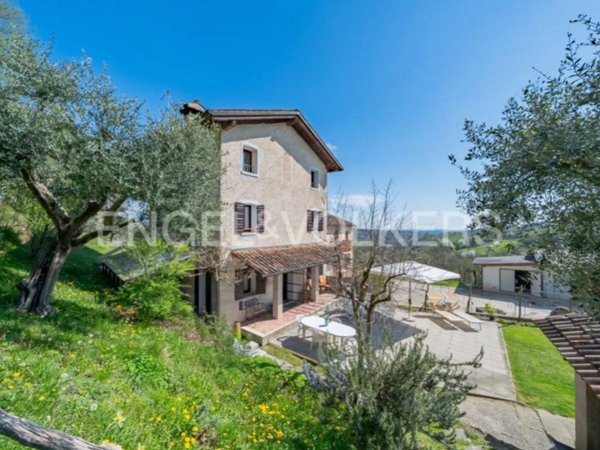 casa indipendente in vendita a Susegana in zona Collalto