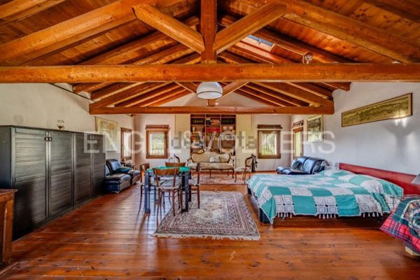 casa indipendente in vendita a Susegana in zona Collalto