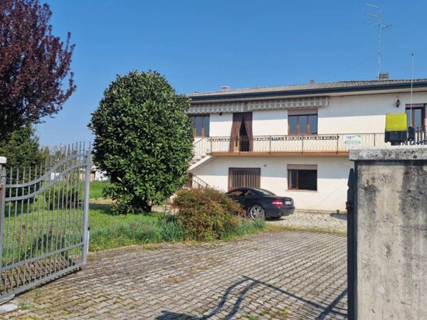 casa indipendente in vendita a Susegana in zona Colfosco