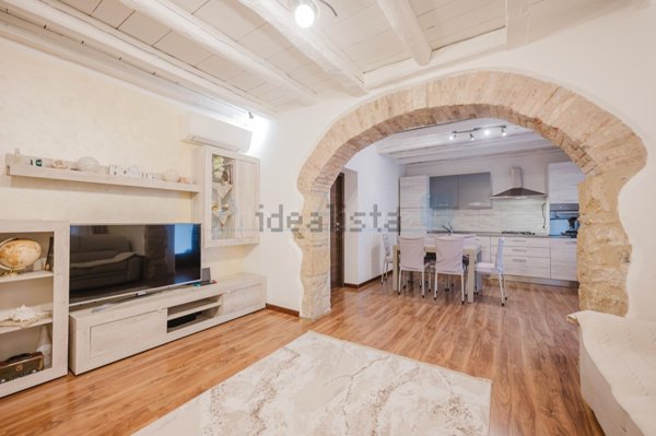 casa indipendente in vendita a Susegana in zona Ponte della Priula