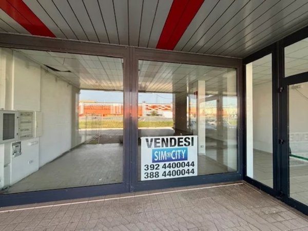 negozio in vendita a Susegana