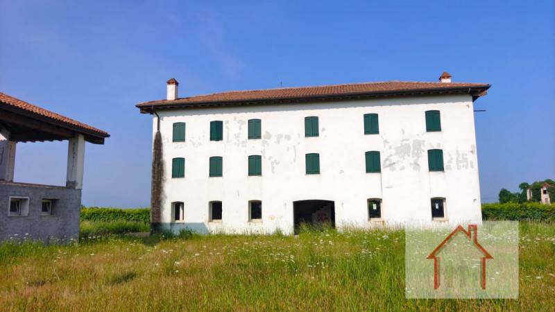casa indipendente in vendita a Susegana in zona Ponte della Priula
