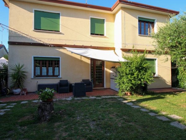 casa indipendente in vendita a Susegana in zona Colfosco