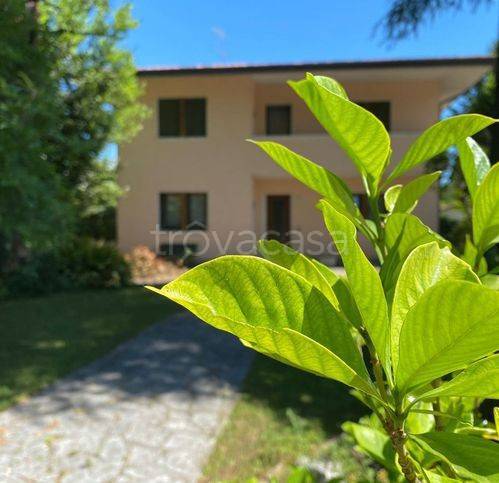 casa indipendente in vendita a Susegana in zona Ponte della Priula