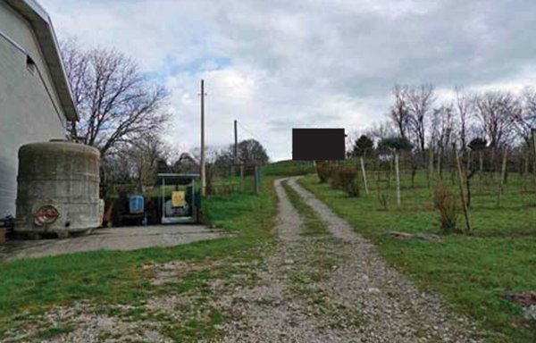 casale in vendita a Susegana in zona Collalto