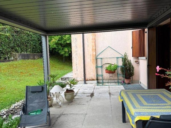 casa indipendente in vendita a Susegana in zona Crevada