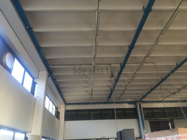 capannone in vendita a Susegana