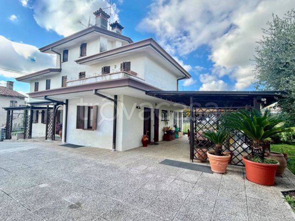 casa indipendente in vendita a Susegana in zona Colfosco