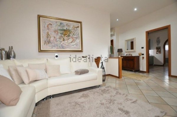 casa indipendente in vendita a Susegana in zona Ponte della Priula