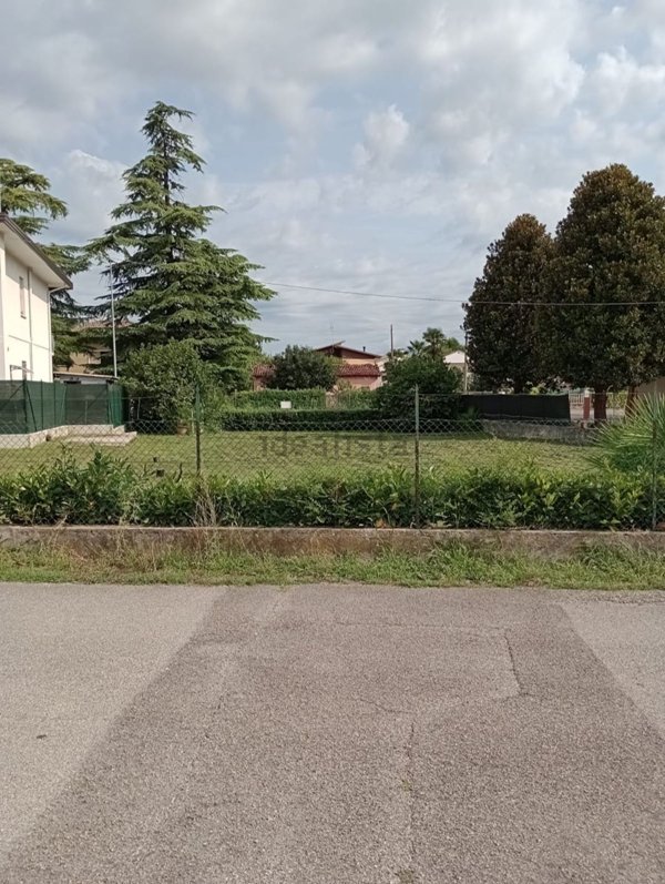 terreno edificabile in vendita a Susegana