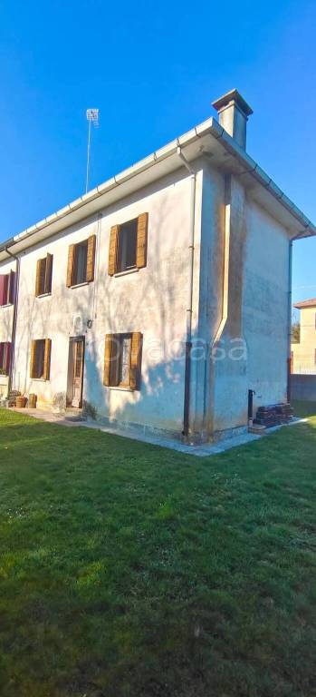 casa indipendente in vendita a Susegana in zona Colfosco