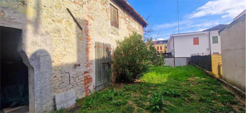 casale in vendita a Susegana