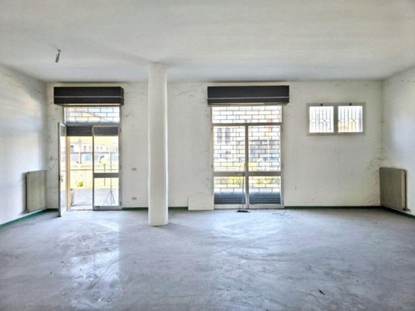 negozio in vendita a Susegana