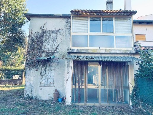 casa indipendente in vendita a Susegana in zona Ponte della Priula