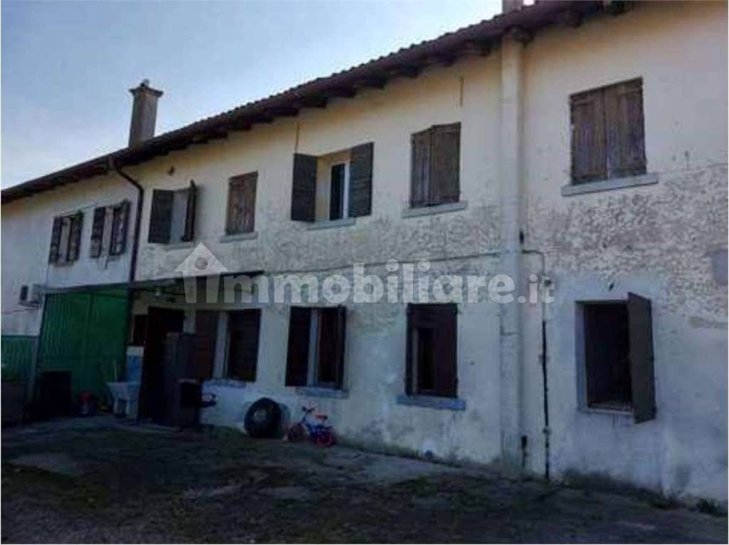 casa indipendente in vendita a Susegana in zona Ponte della Priula