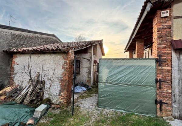 casa indipendente in vendita a Susegana in zona Colfosco