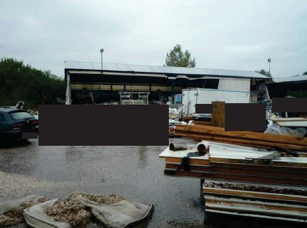 capannone in vendita a Susegana in zona Colfosco