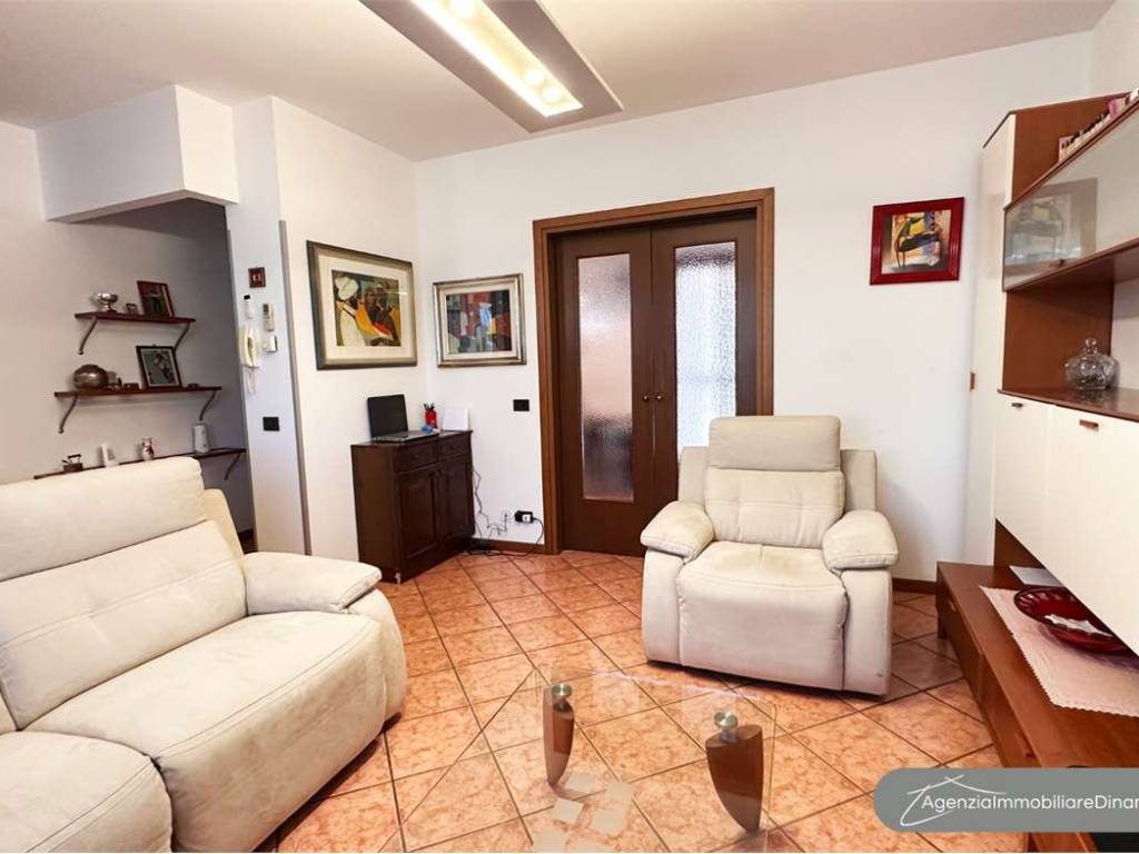 casa indipendente in vendita a Susegana in zona Colfosco