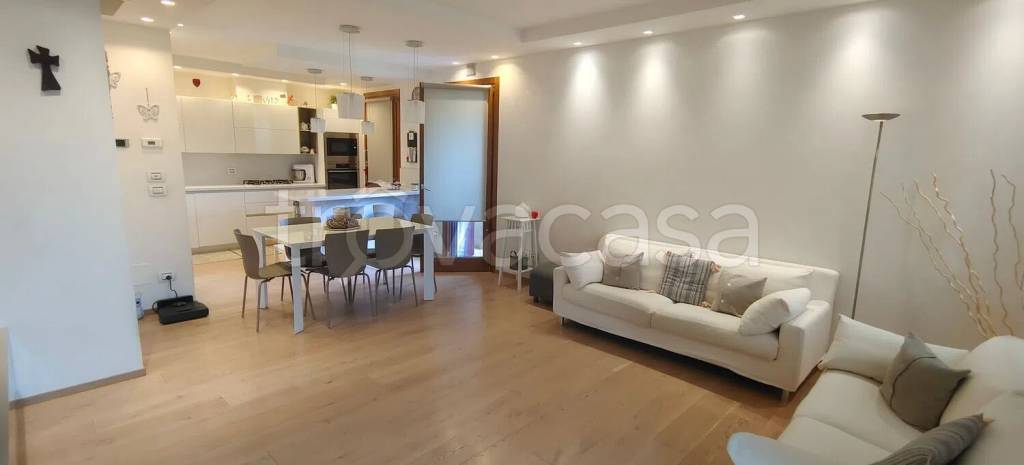 casa indipendente in vendita a Susegana