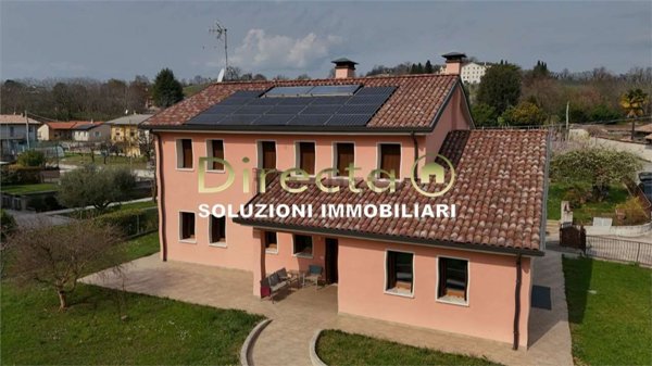 casa indipendente in vendita a Susegana