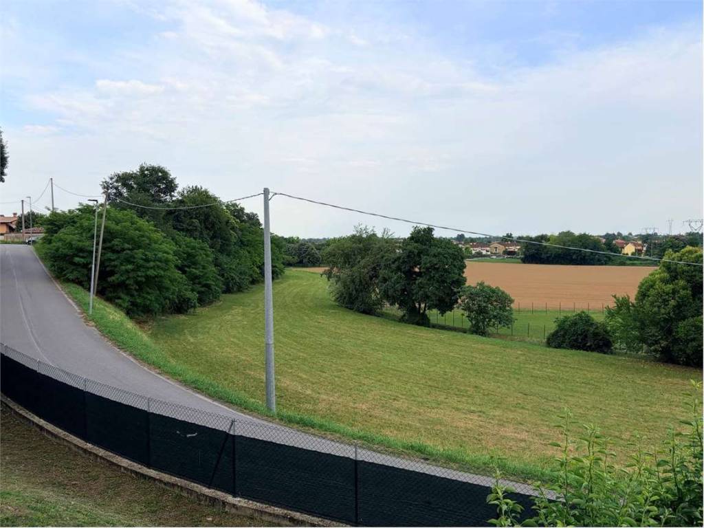 terreno agricolo in vendita a Susegana in zona Colfosco