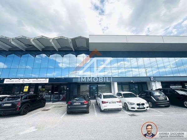 ufficio in vendita a Susegana
