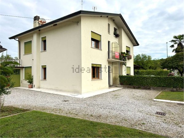 casa indipendente in vendita a Susegana in zona Colfosco