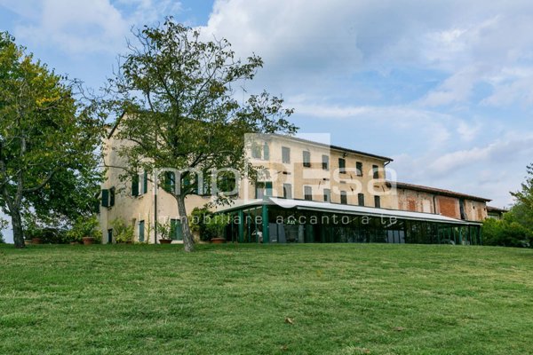 casa indipendente in vendita a Susegana in zona Colfosco