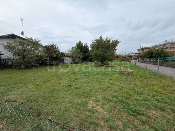 terreno in vendita a Susegana in zona Ponte della Priula