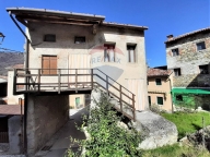appartamento in vendita a Tarzo in zona Fratta